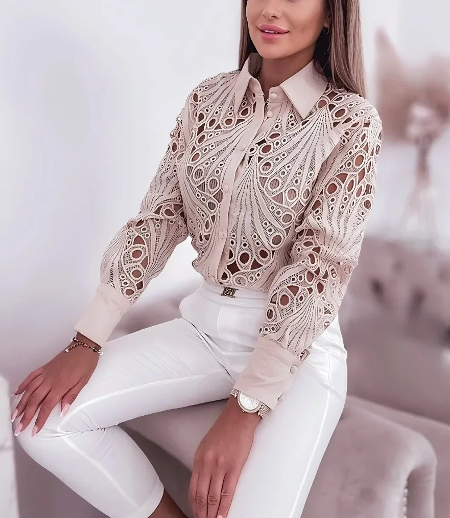 2025 Camicie e camicette da donna Elegante sexy scava fuori Turn Down Neck Camicetta solida Camisas De Mujer Camicia di pizzo bianco da donna