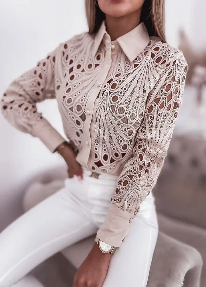 2025 Camicie e camicette da donna Elegante sexy scava fuori Turn Down Neck Camicetta solida Camisas De Mujer Camicia di pizzo bianco da donna