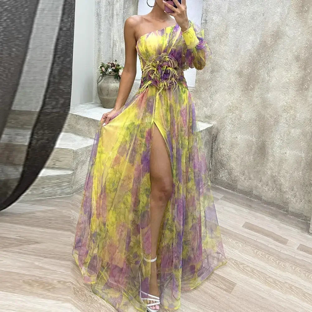 Elegante abito da festa formale Elegante abito da ballo monospalla tie-dye con maniche a palloncino in rete Abito da sera da donna con orlo diviso