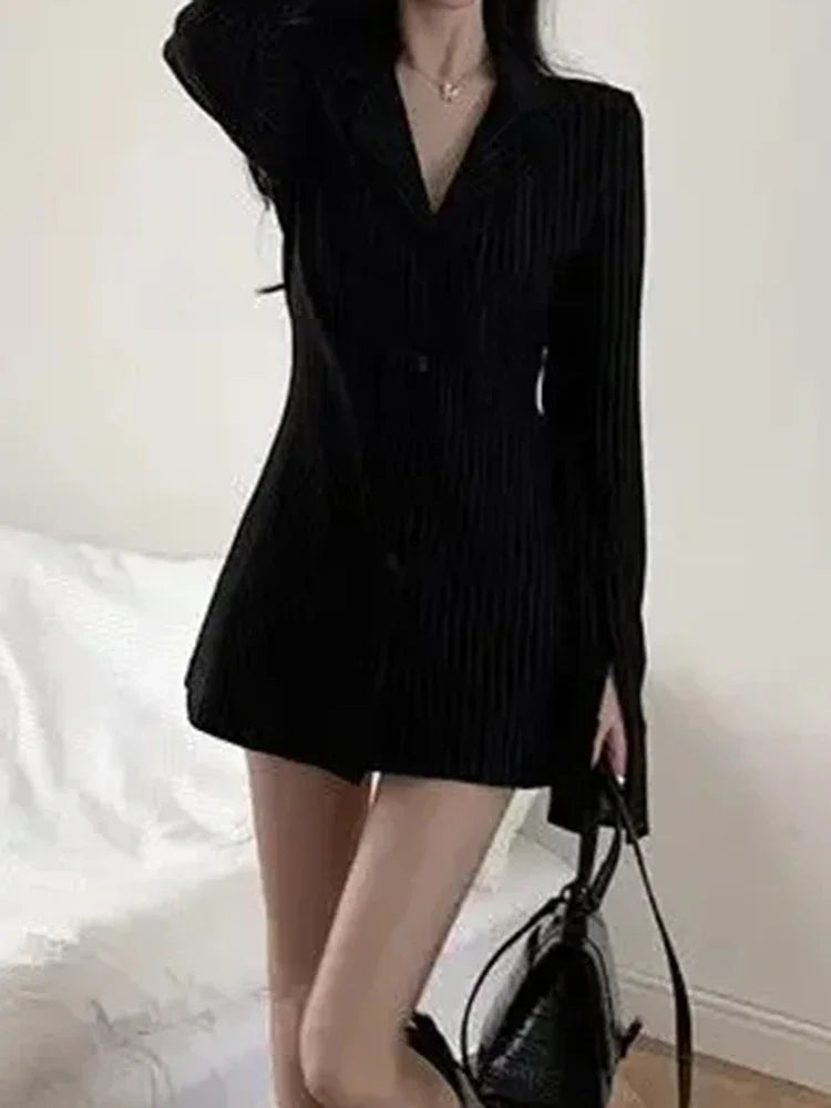 Camicie a righe da donna Camicia a maniche lunghe con colletto rovesciato vintage Primavera Autunno Camicie femminili slim monopetto di nuova moda